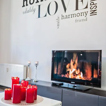 Homely Place Blisko Starego Rynku - Parking 아파트 *
