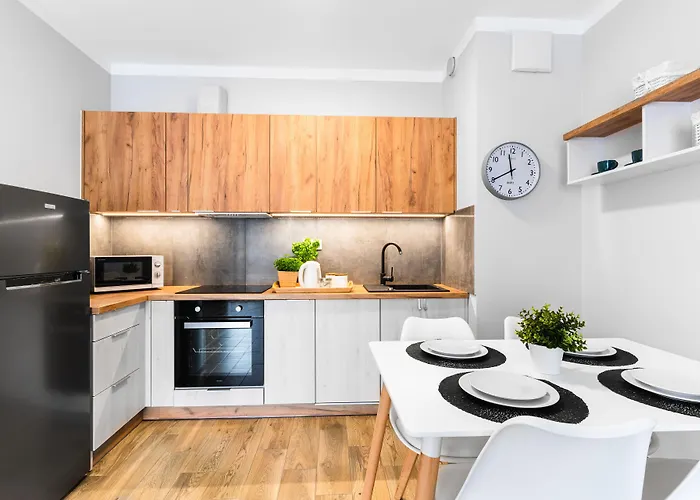 Apartamenty Homely Place Blisko Starego Rynku - Parking * Poznan