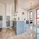 Apartamenty Homely Place Blisko Starego Rynku - Parking Apartment *