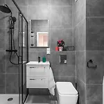 Apartamenty Homely Place Blisko Starego Rynku - Parking Apartment Poznan