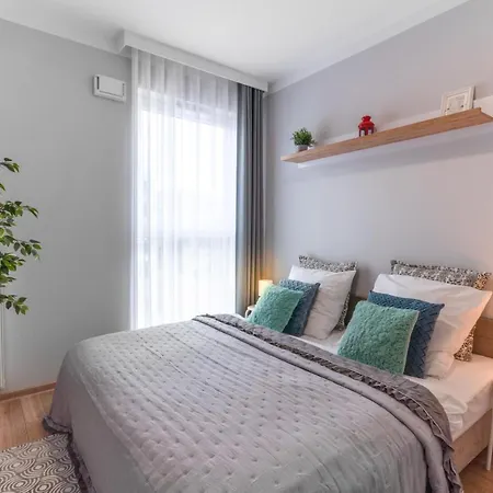Apartamenty Homely Place Blisko Starego Rynku - Parking *