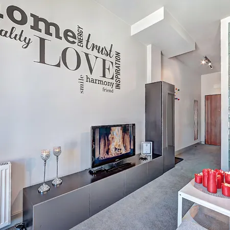 Апартаменти Homely Place Blisko Starego Rynku - Parking