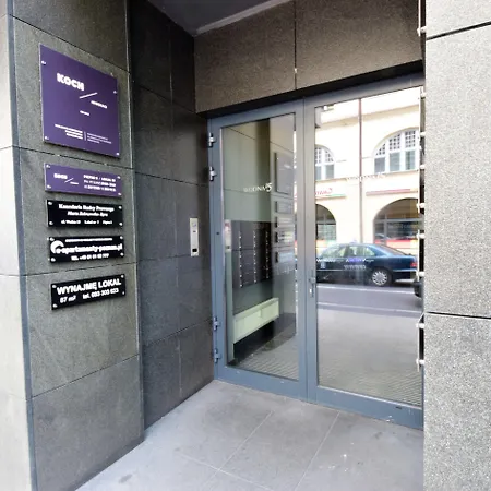 Homely Place Blisko Starego Rynku - Parking Познань